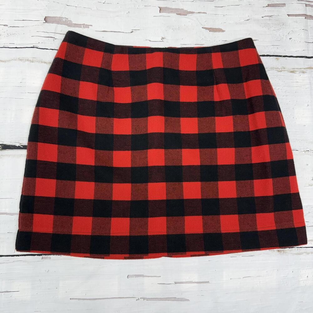 Old Navy Plaid Mini Skirt Stretch Woven Red Black Size 4 Y2K Chic